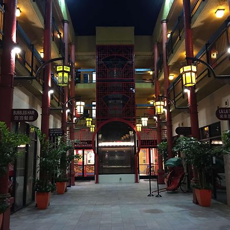 Best Western Plus Dragon Gate Inn Los Angeles Exterior photo