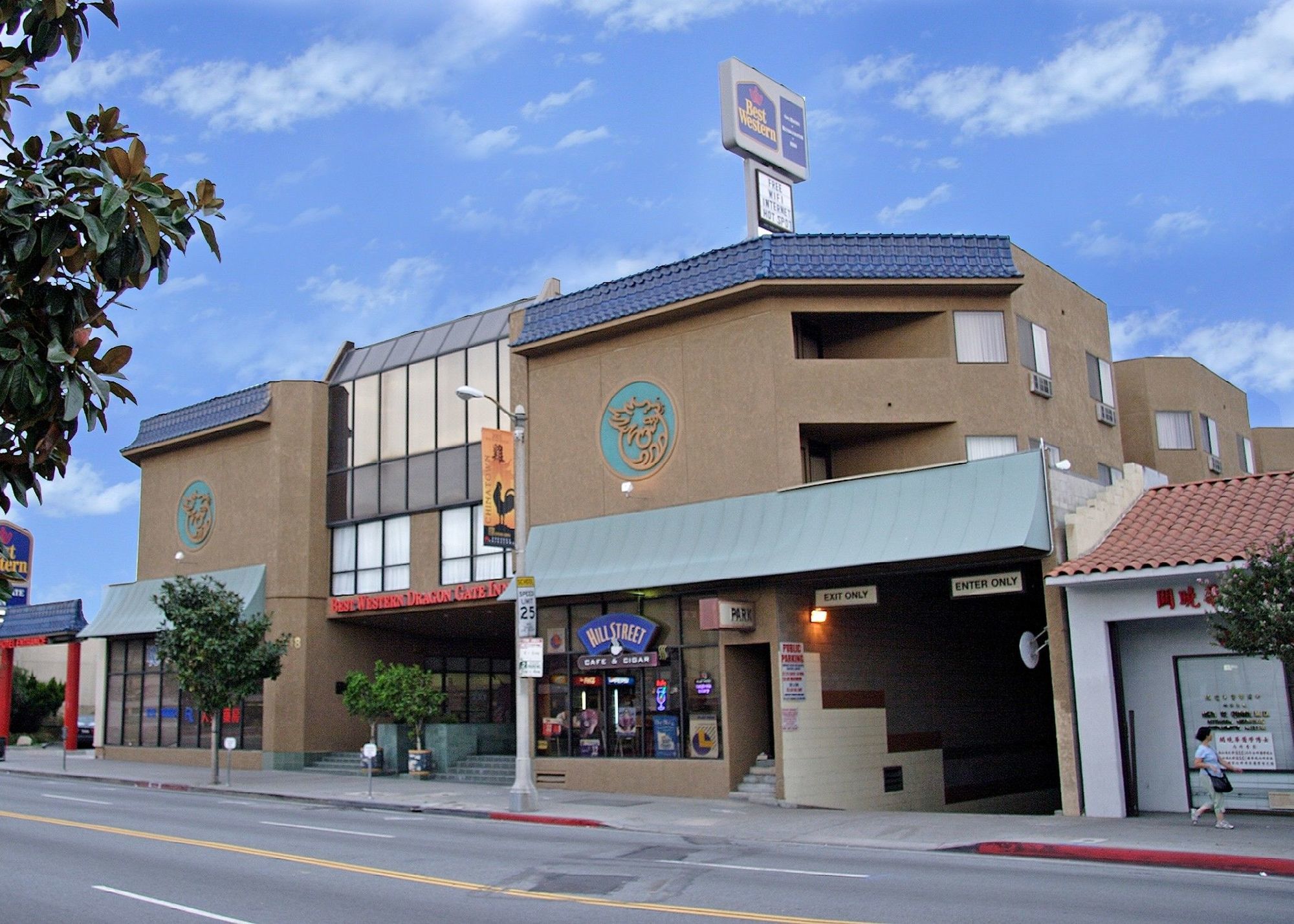 Best Western Plus Dragon Gate Inn Los Angeles Exterior photo